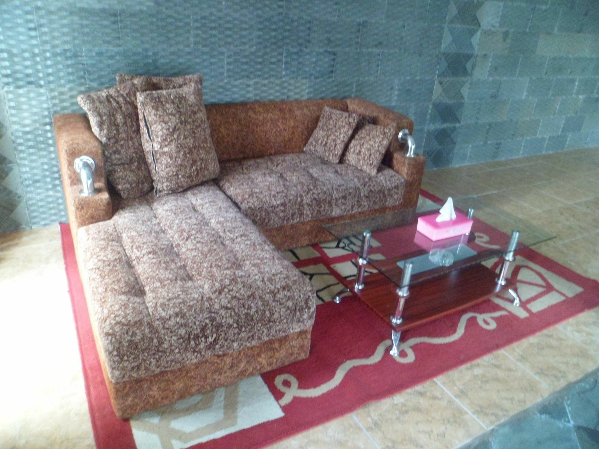 Villa Bukit Danau Чипанас Екстериор снимка